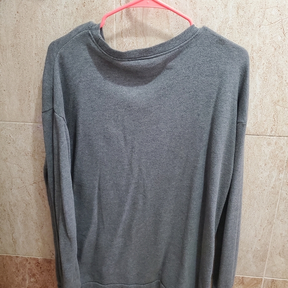 Disney Forever 21 Minnie Mouse Crewneck Sweatshirt - Picture 2 of 3